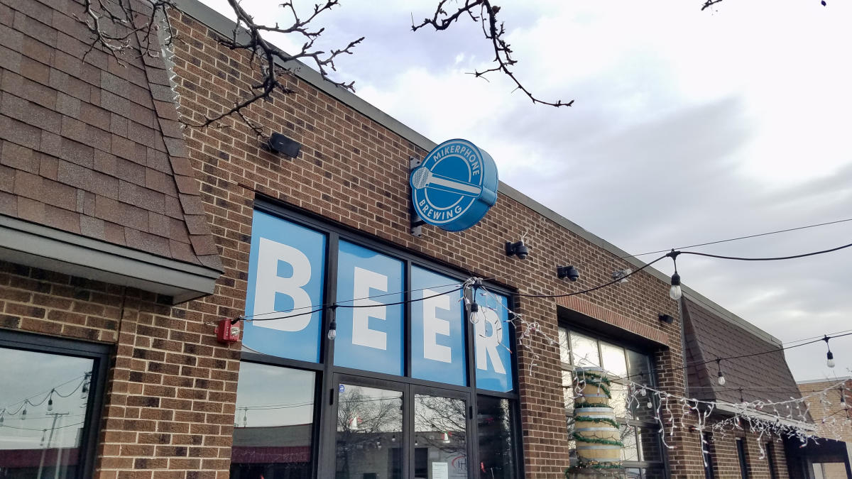 Mikerphone Brewing Elk Grove Village